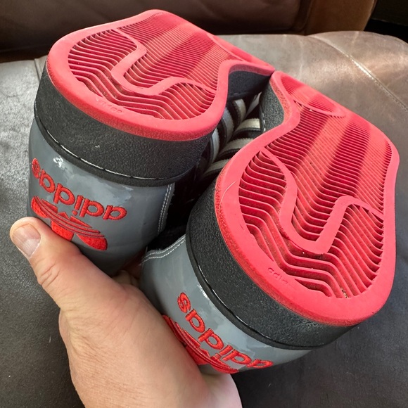 Adidas Black Superstar Sneakers with White Stripes and Red Sole Size 10 - Picture 8 of 9